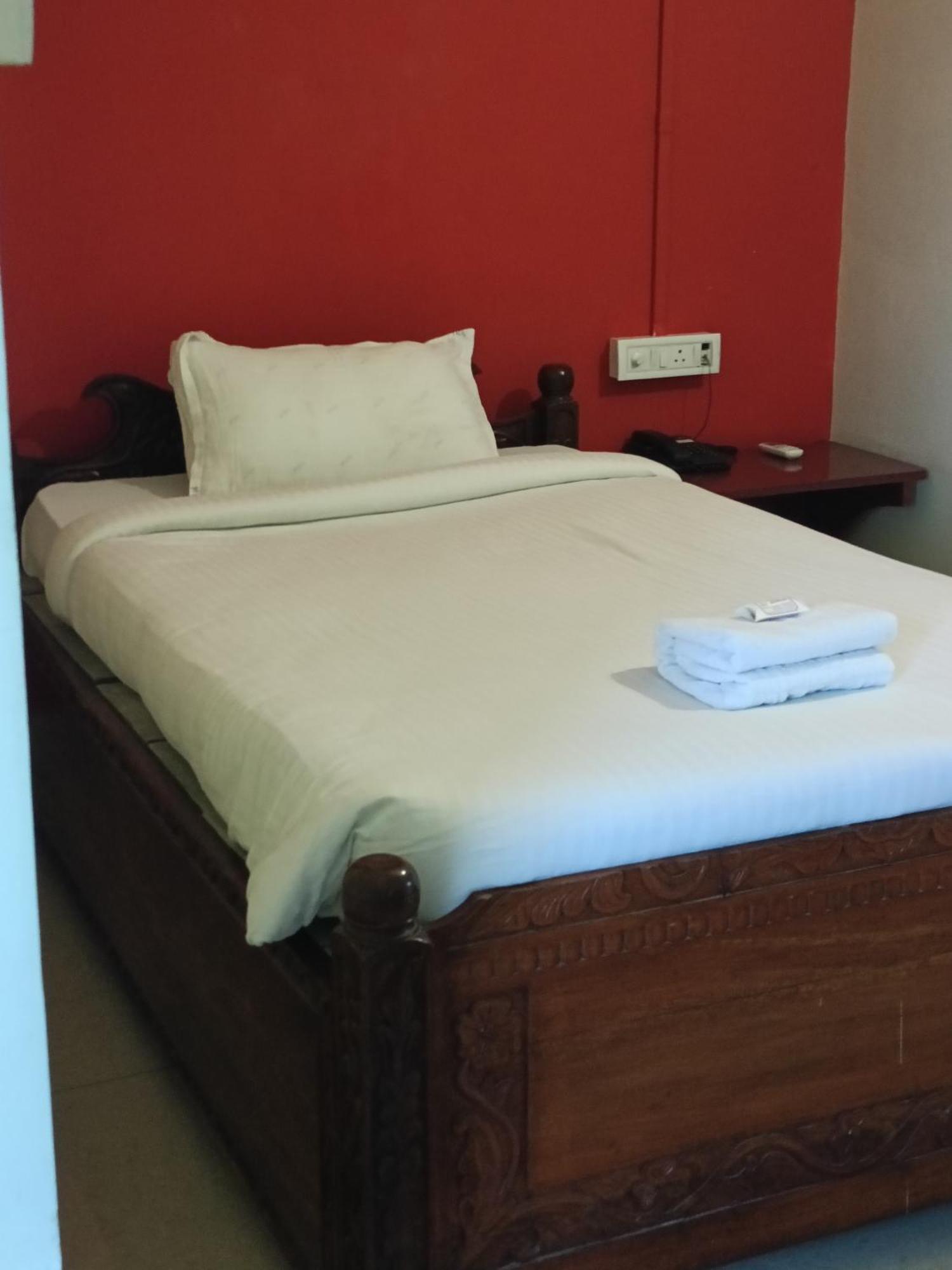 Hotel Bhargav Guváhátí Exteriér fotografie